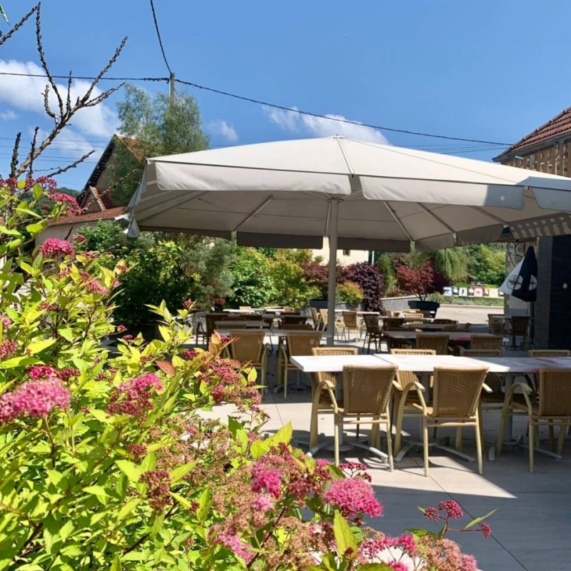 Le restaurant - Auberge Du Chateau De Vaite - Restaurant  Adam-lès-Passavant - manger a CHAMPLIVE